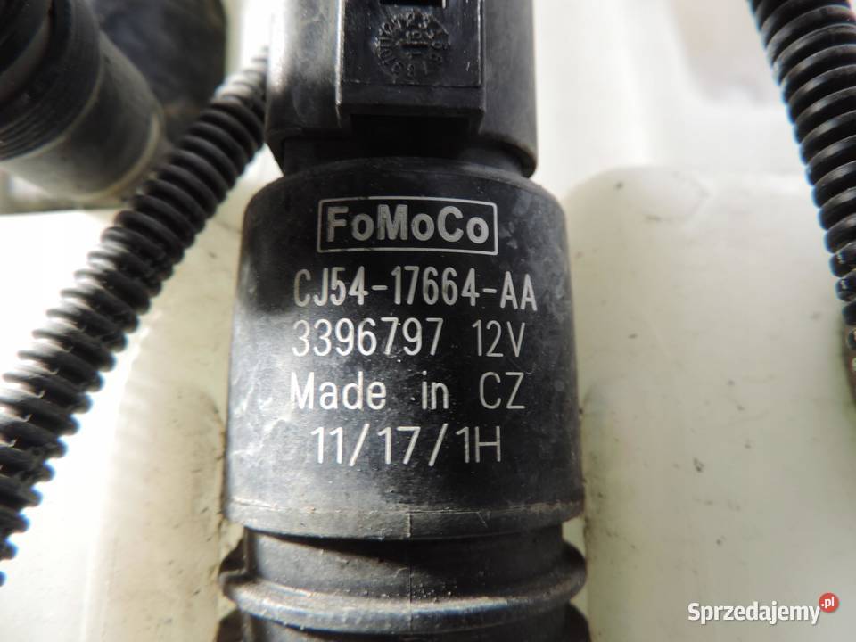 FORD Kuga MK2 LIFT zbiorniczek spryskiwaczy