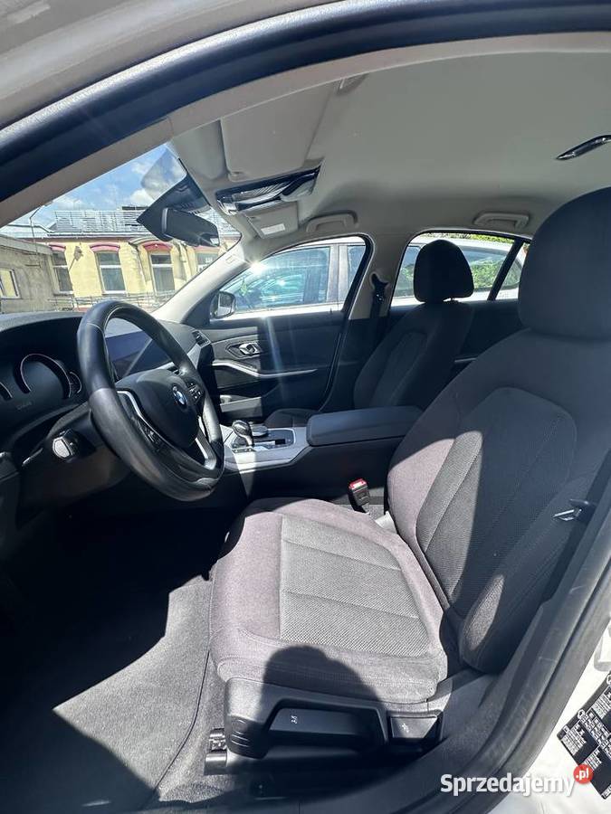 BMW model 318i produkcji 2020 Tyczyn