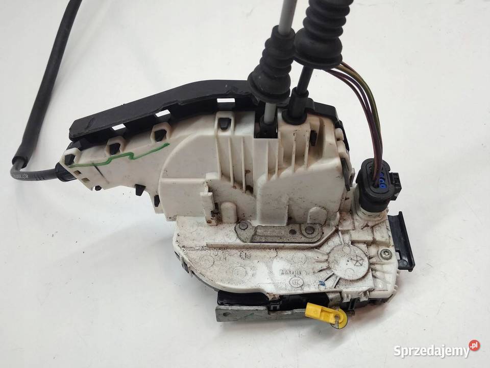 ZAMEK DRZWI LEWY PRZÓD P68211097AA Jeep Cherokee Rok produkcji 2014