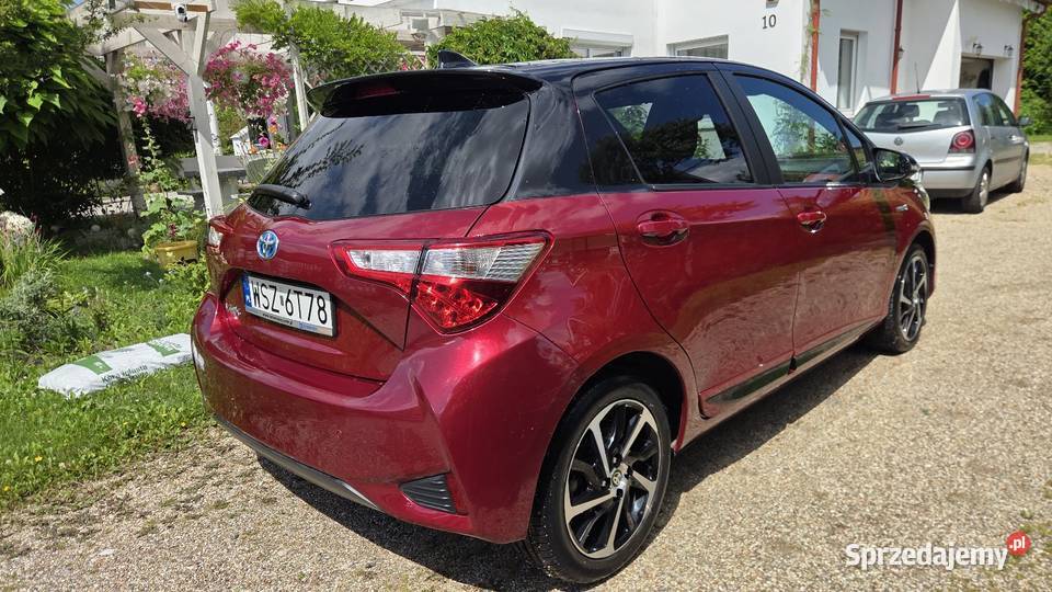 Toyota Yaris Hybryda Najbogatsza Wersja CD Gdańsk sprzedam