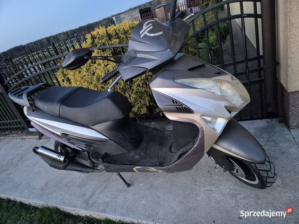 Skuter ZIPP Ferro 606 2T 49cc sprzedam 2014r Zipp Ciechanowiec sprzedam