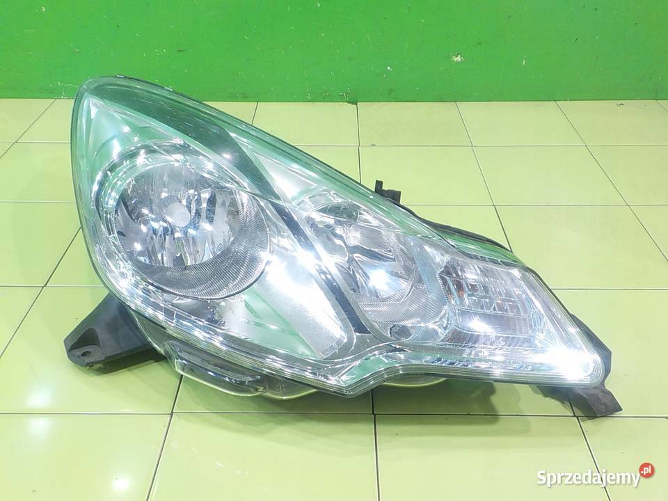 CITROEN C3 II LIFT 12 B 16r 5D lampa prawa przod mazowieckie Suków