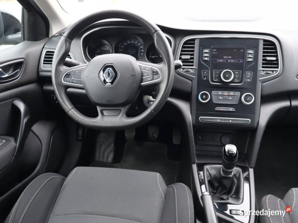 Renault Megane 12 TCe nieuszkodzony Piaseczno