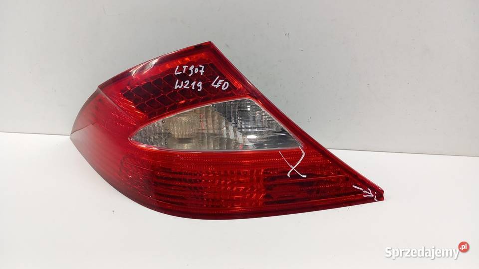 MERCEDES CLS W219 SEDAN LAMPA TYŁ LEWA LED Zbierkowo sprzedam