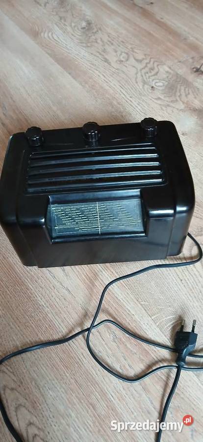 Radio lampowe firmy Tesla Kraków