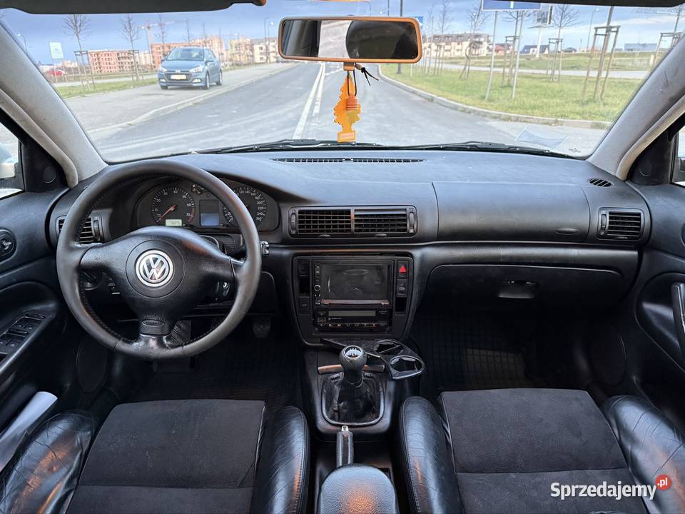 VW Passat B5 18T LPG Sedan Bogato wyposażony VAT marża Passat Gliwice