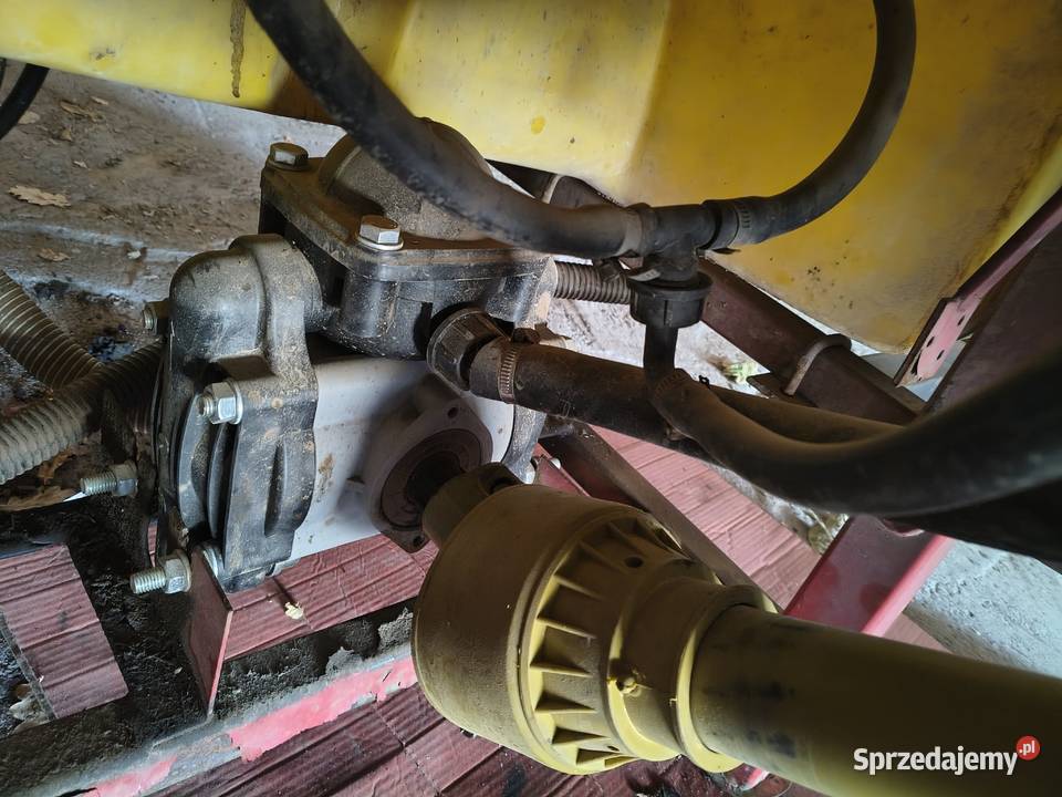 Opryskiwacz JarMet 600l 12mb
