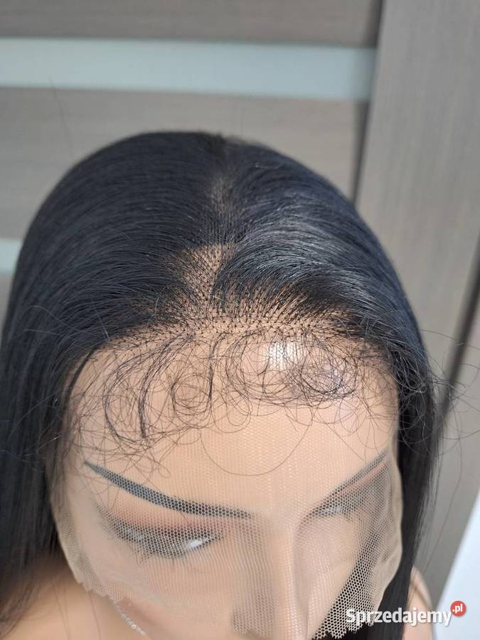 Czarny długi koronkowy peruk pomorskie Malbork