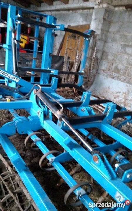 AGROLIFT nieuszkodzony Pługi