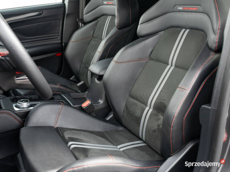 Ford Focus WD0734U23 EcoBoost ST X Pakiet zimowy elektrycznie ustawiane fotele