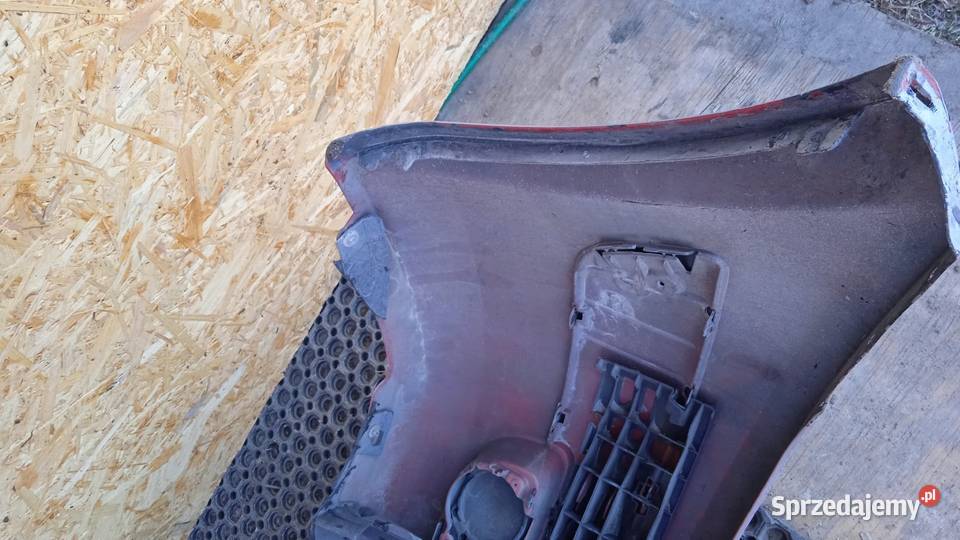 RENAULT MEGANE II ZDERZAK PRZÓD NV632 HALOGEN Zbierkowo