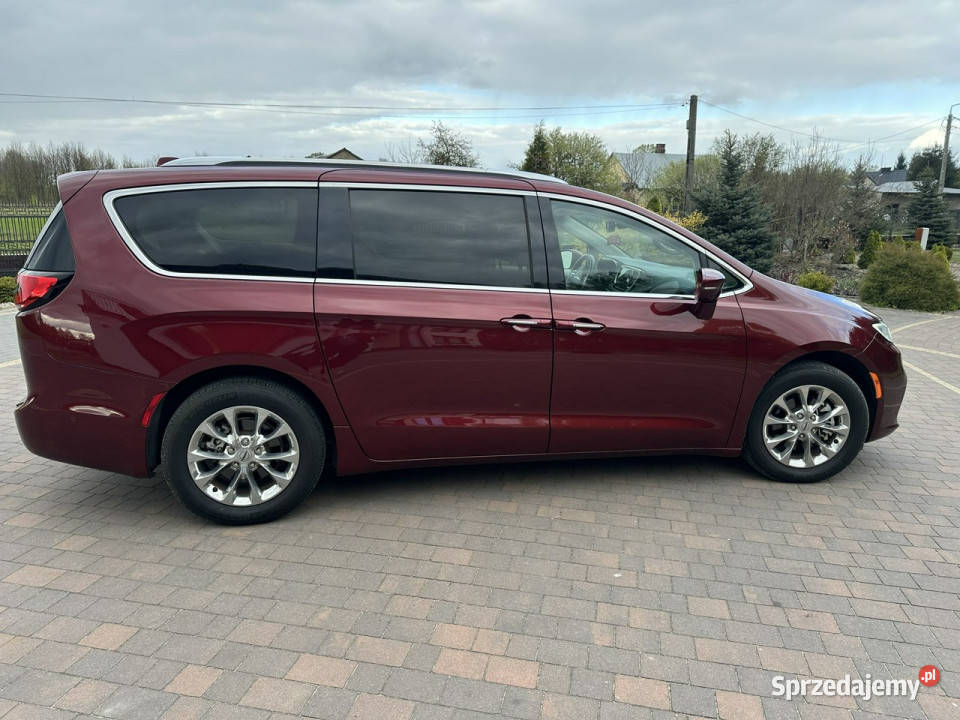 Chrysler Pacifica Lipówki