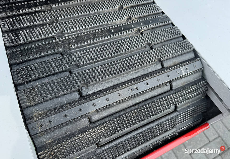 Wielopiła gąsienicowa wielotarczowa z pływającą Biznes i Przemysł pomorskie Sierakowska Huta