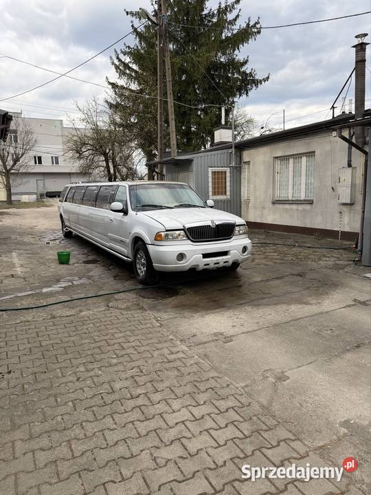Limuzyna XXL Lincoln Navigator 12 metrowa 240000km Piotrków Trybunalski