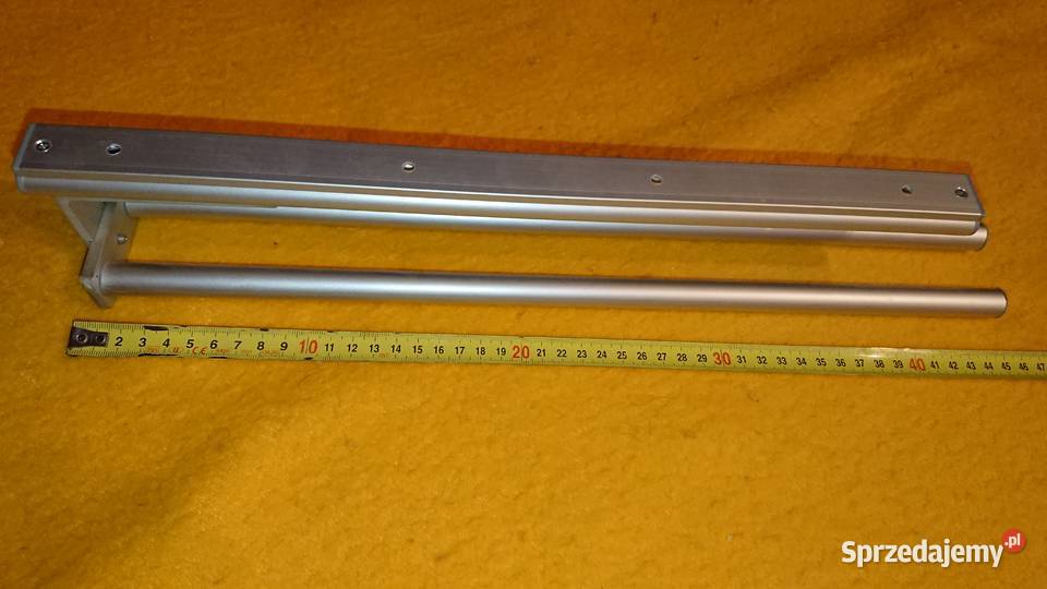 Wieszak wysuwany na ręczniki ścierki EMUCA Przybory kuchenne Szczecin