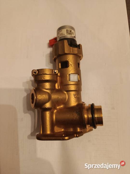 2 VVAILLANT KORPUS Z ZAWOREM TRÓJDROŻNYM kujawsko-pomorskie Liszkowice