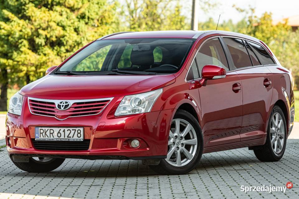 TOYOTA AVENSIS Targowiska