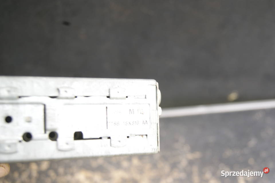 RADIO FORD STARE RADIO SAMOCHODOWE FORD M12