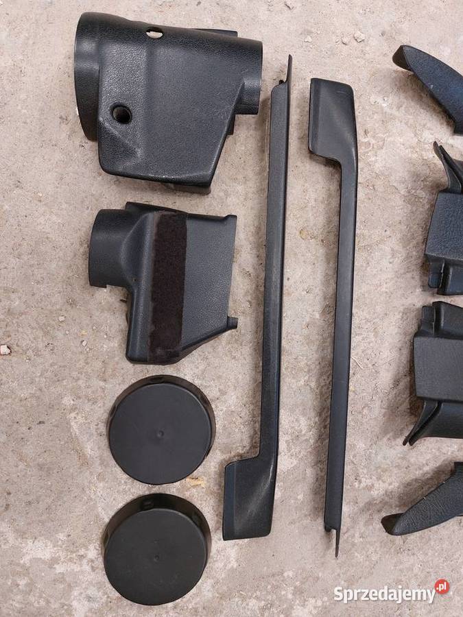 Volkswagen Golf MK2 obudowa słupek KOMPLET Turek