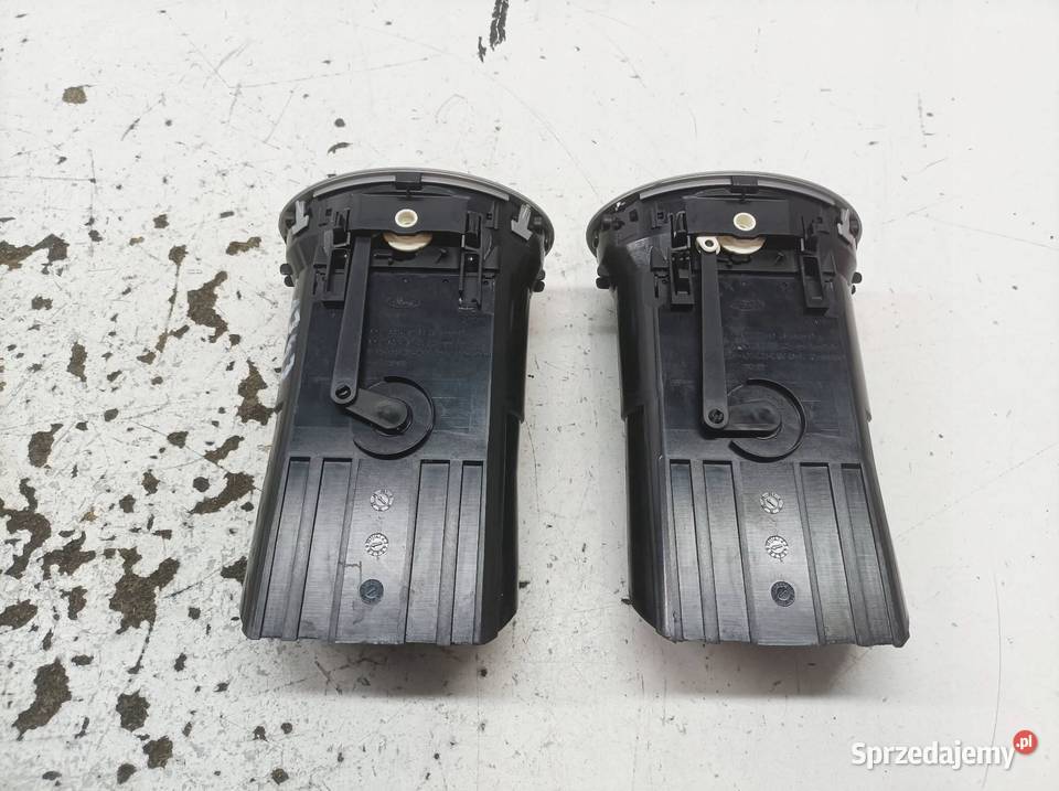 KRATKI NAWIEWU LEWA PRAWA KOMPLET Ford Focus Mk2