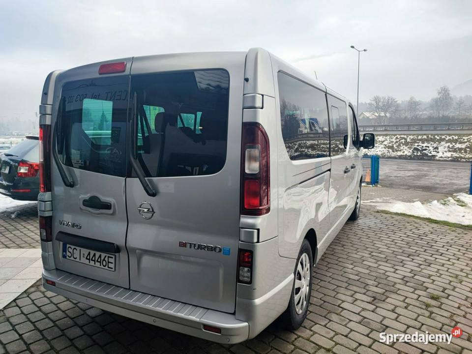 Opel Vivaro Krajowy serwisowany 9 osób Fra Vat Ustroń