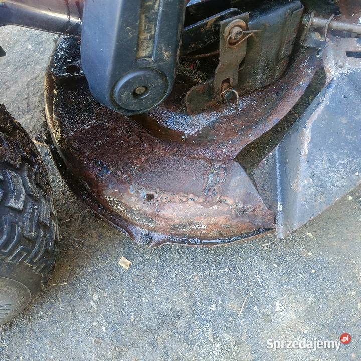 Kosiarka traktorek uszkodzony silnik urwana Pielgrzymka