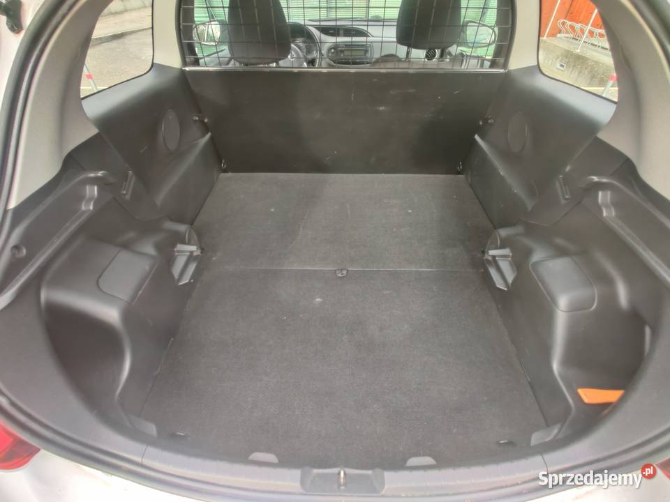 VAT1 Yaris 2017 stan VAT1 Rok produkcji 2017 mazowieckie Warszawa
