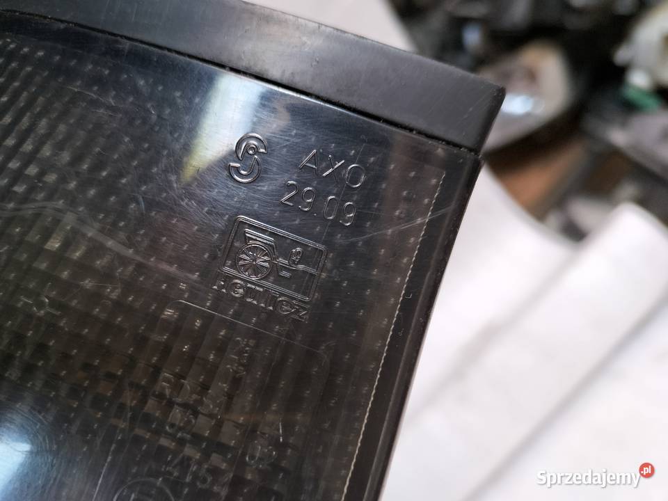 Citron Xantia lampa lewa tylna tył lewy AXO lampy tylne Kamień-Kolonia