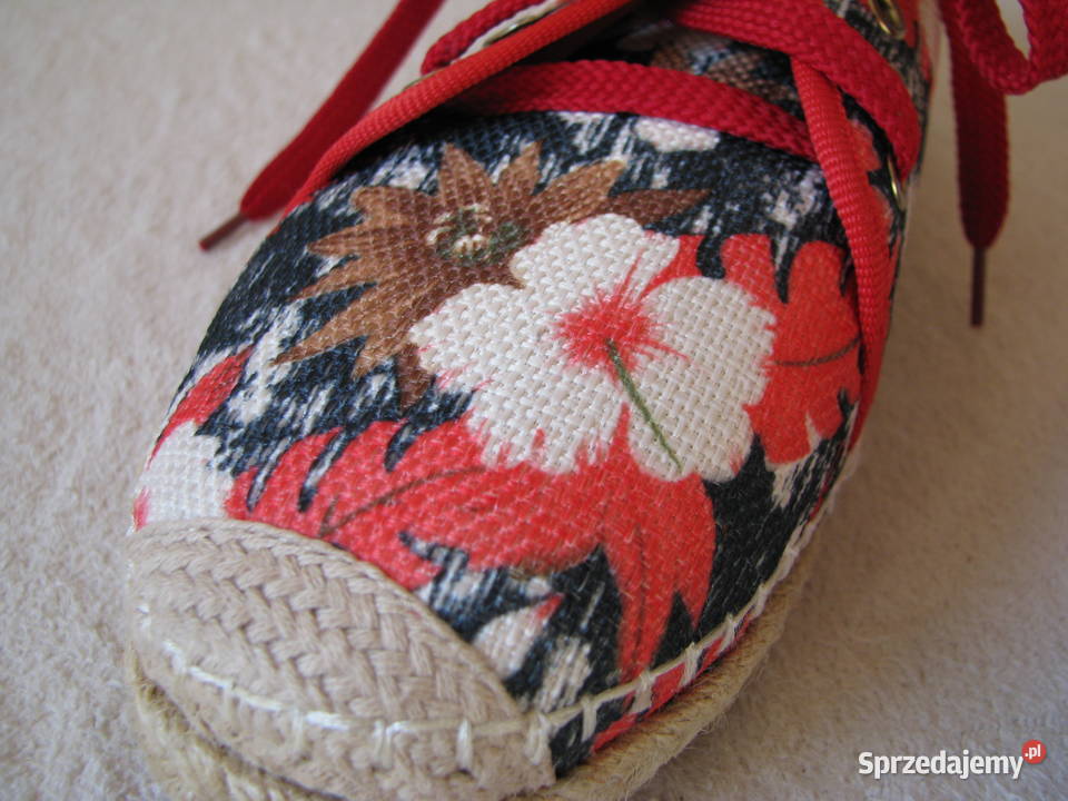 Nowe sznurowane espadryle lniane tenisówki Sofi Brzegi