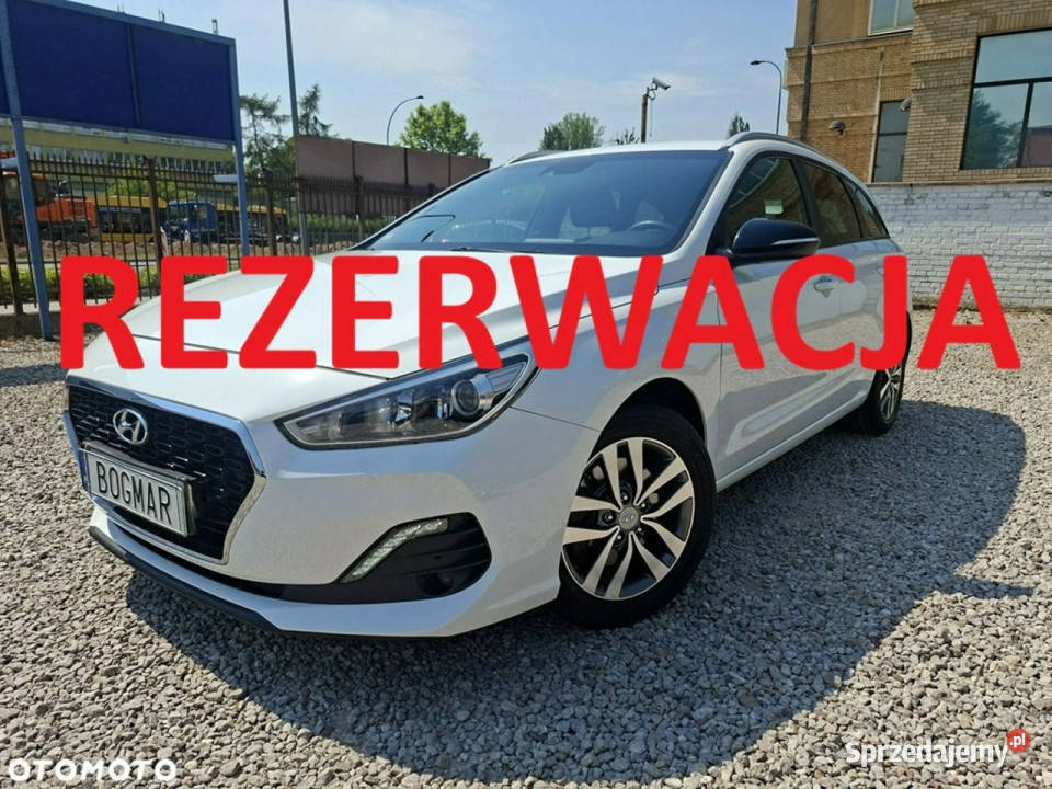 Hyundai i30 14 T 140 Kombi SALON bezwypadkowy Warszawa sprzedam