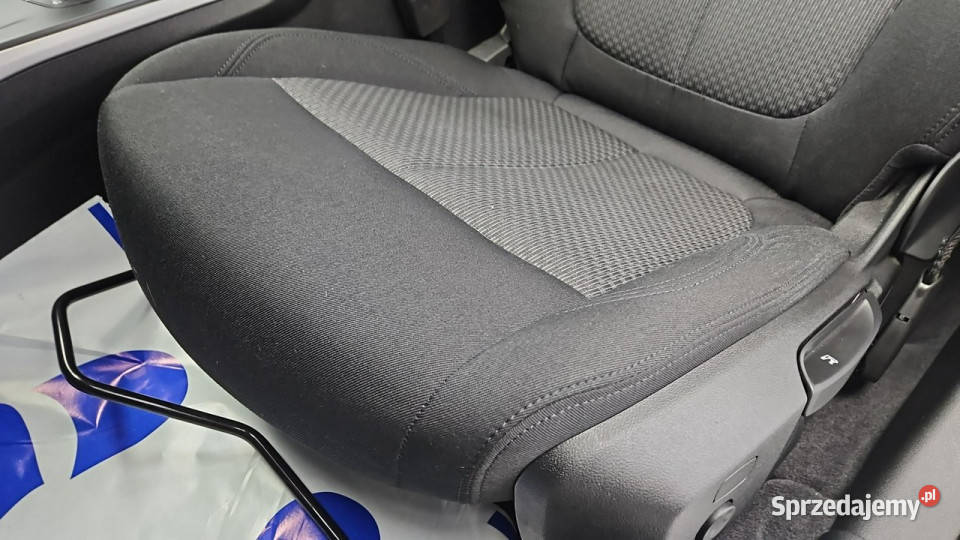 BMW 216 D Z Polskiego Salonu Faktura Vat F44 gniazdo AUX BMW Warszawa