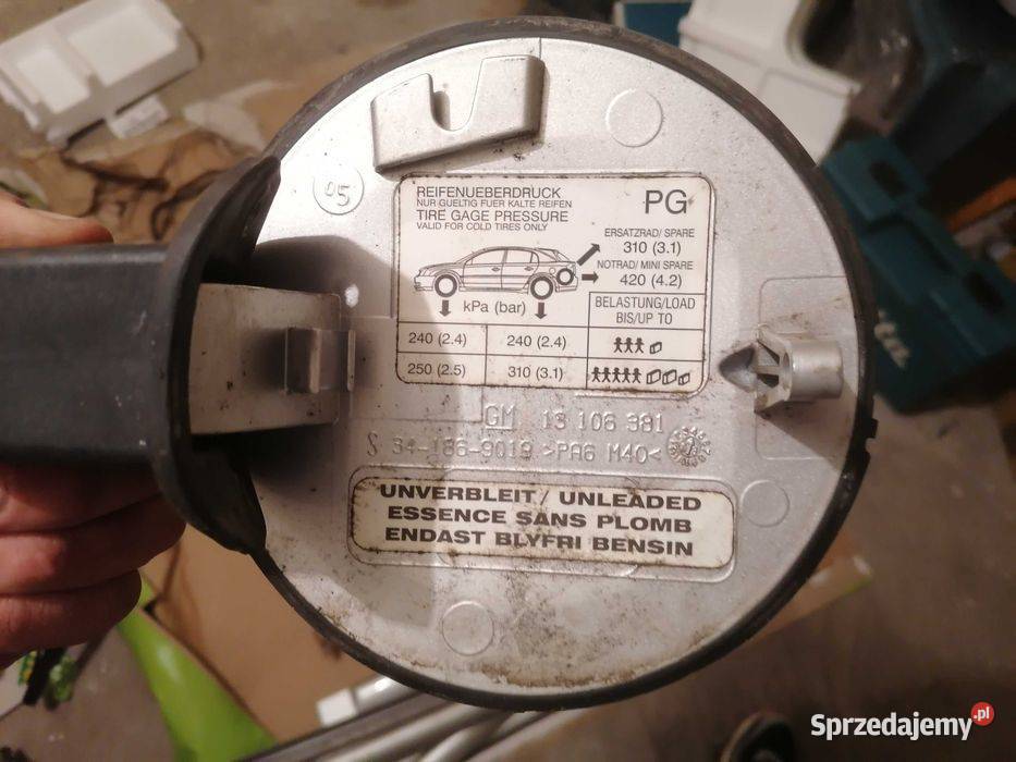 Klapka wlewu paliwa Opel Vectra C Signum Z157 Kraków