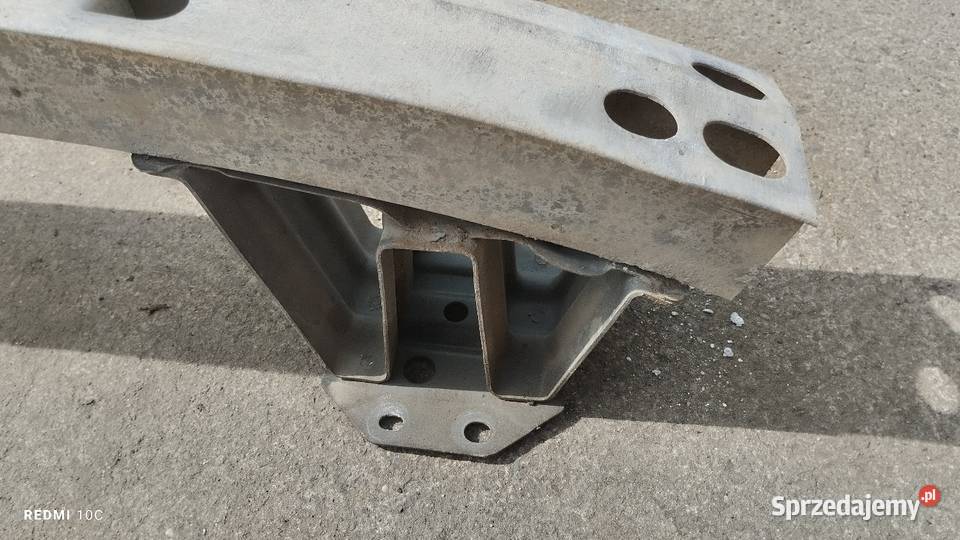 Toyota Avensis belka tylna pod zderzak Tomaszów Mazowiecki