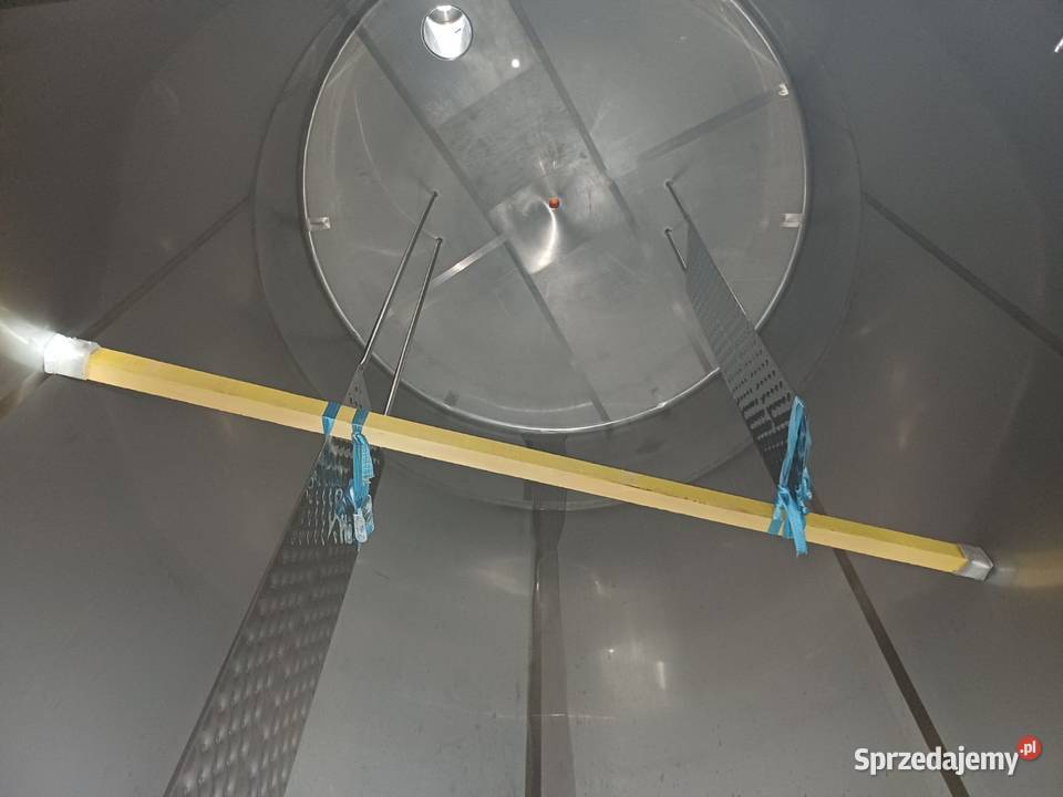 zbiornik kwasoodporny V 30m3 Wtelno sprzedam