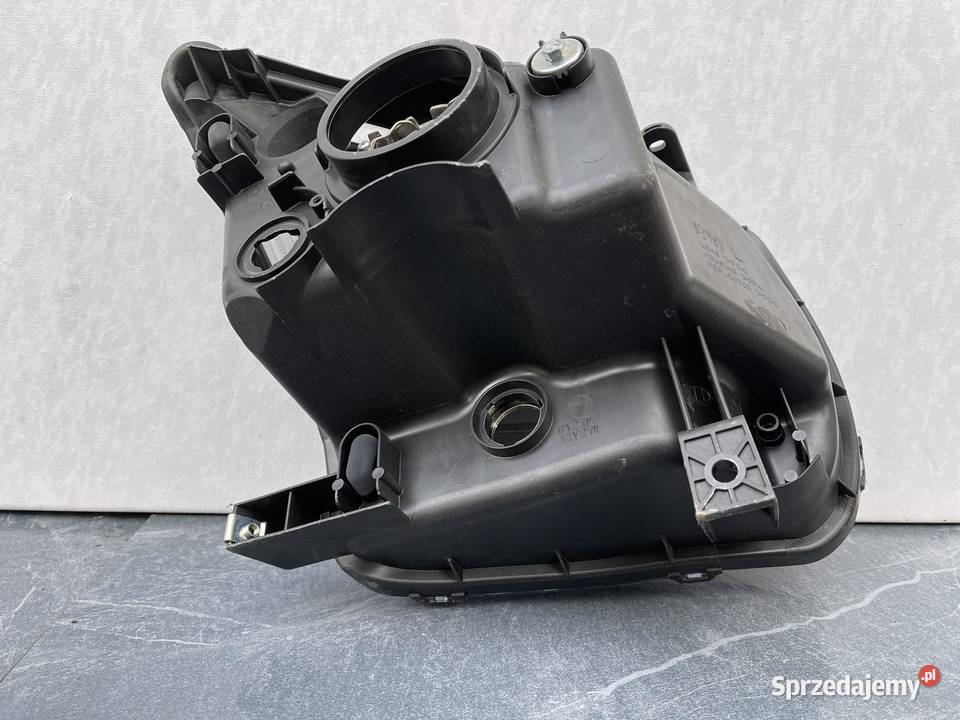 SUZUKI IGNIS 2 LEWA LAMPA PRZÓD osobowe Ostroróg