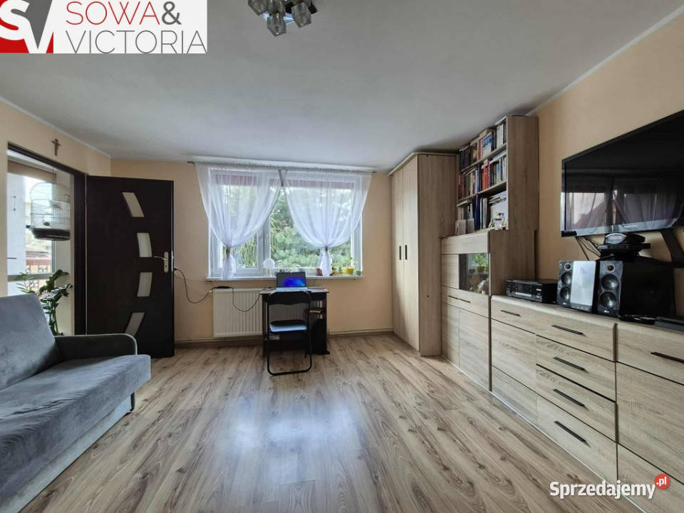 Dwa poziomy i niezależne wejście w centrum