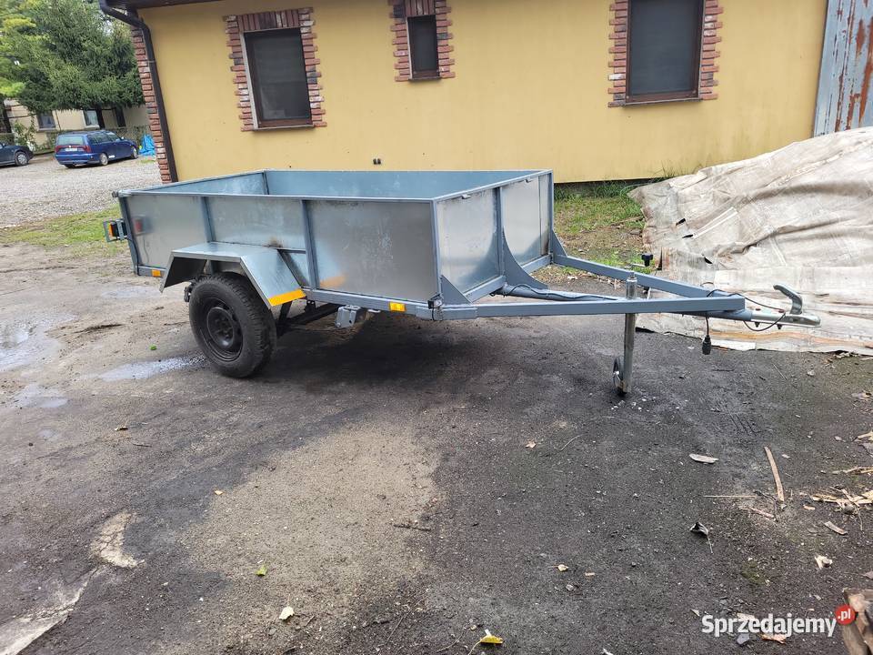 Solidna przyczepka samochodowa SAM Przyczepy Swarzędz