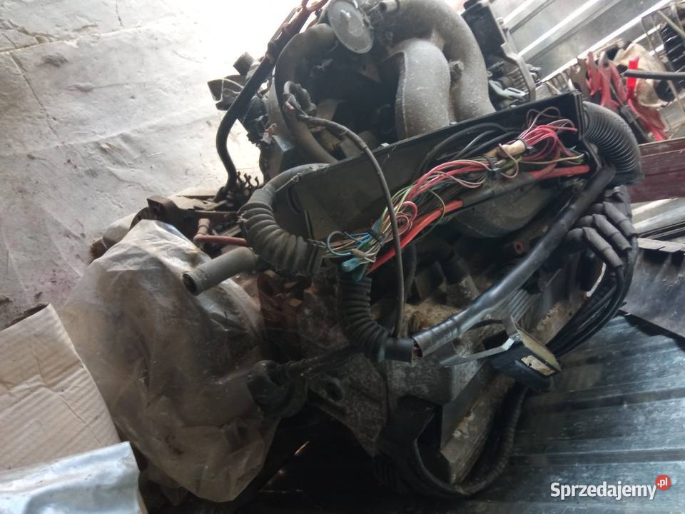 SWAP BMW E36 M42b18 is Wirkowice Pierwsze