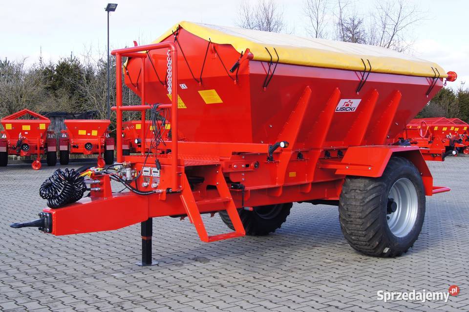 Rozsiewacz ciągany 7t Rozsiewacz do wapna RCW nieuszkodzony Łomża
