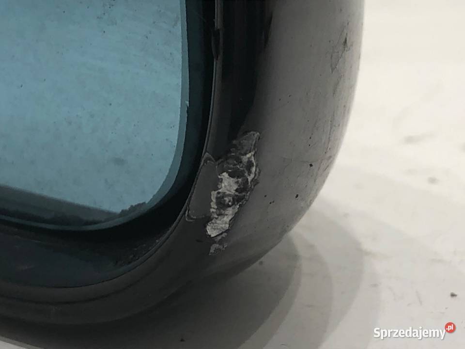 LUSTERKO PRAWY AUDI A6 C5 SedanLimuzyna 9705