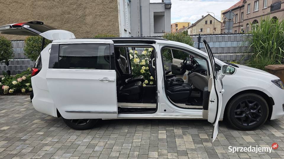 sprzedam nasz prywatny samochód MarkChrysler elektryczne lusterka Pacifica Zawidów