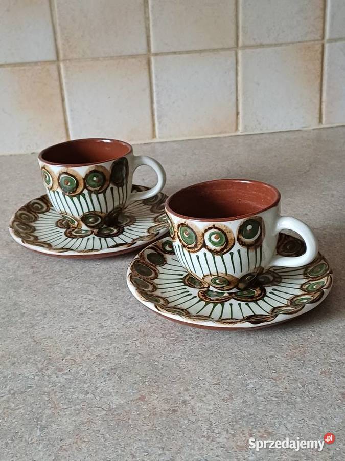 vintage filiżanki ceramiczne