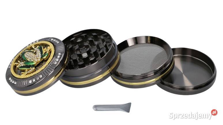 Czarny Młynek do Tytoniu Grinder Metalowy z Żabą Pozostałe Ostrowy nad Okszą