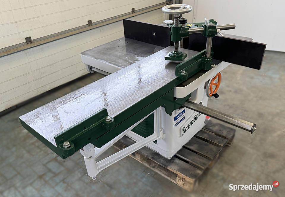 Frezarka dolnowrzecionowa SCHRODER wózkiem Sierakowska Huta
