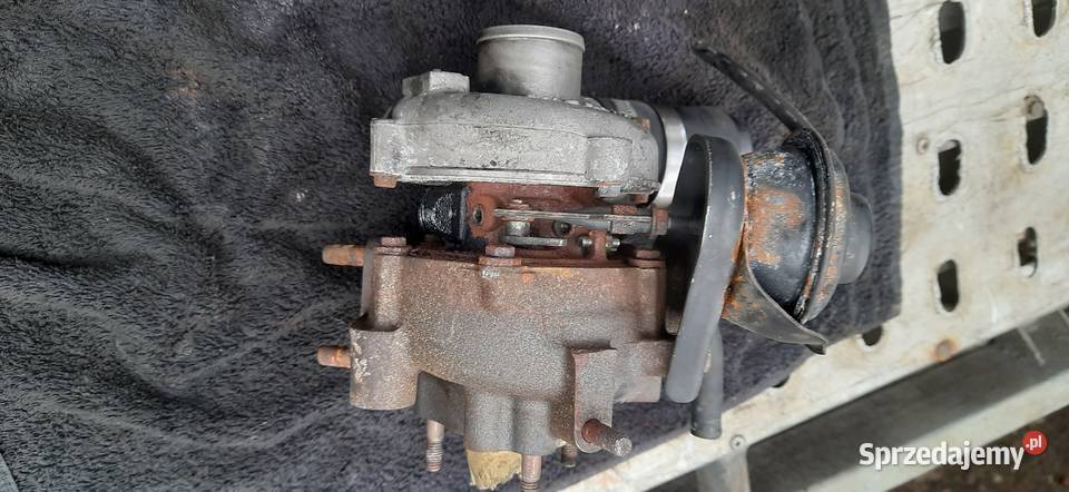 Wtryskiwacze Wtryski DENSO 2367027030 4Pin osobowe Kołbiel