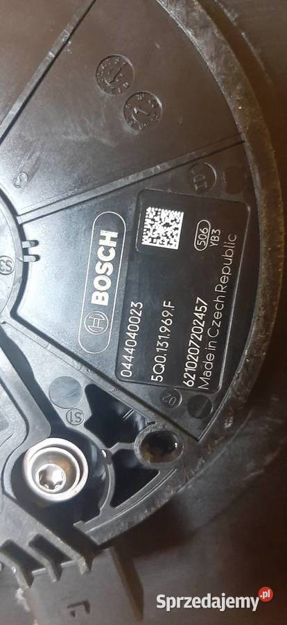 Zbiornik ADBLUE VW passat B8 oryginalny z pompą