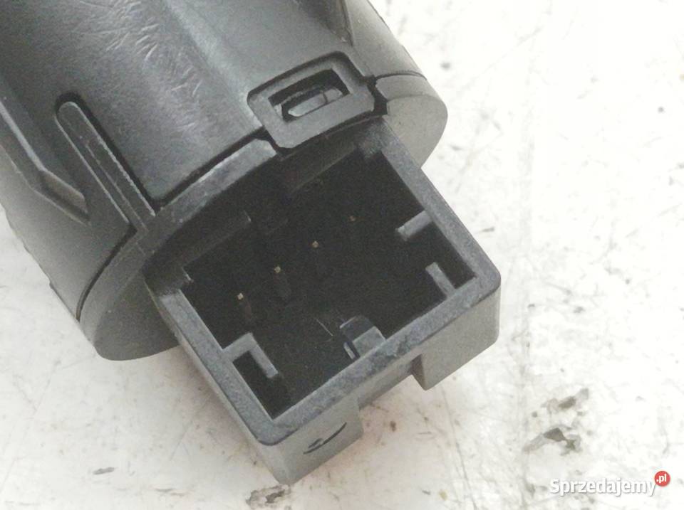 PRZEŁĄCZNIK START STOP ENGINE 3T0905217A Skoda Panele sterowania, przełączniki