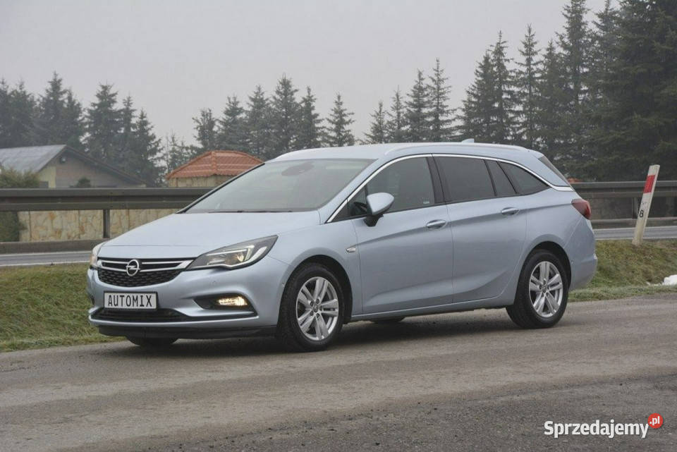 Opel Astra 16CDTI doinwestowany bezwypadkowy gniazdo USB podkarpackie Sędziszów Małopolski