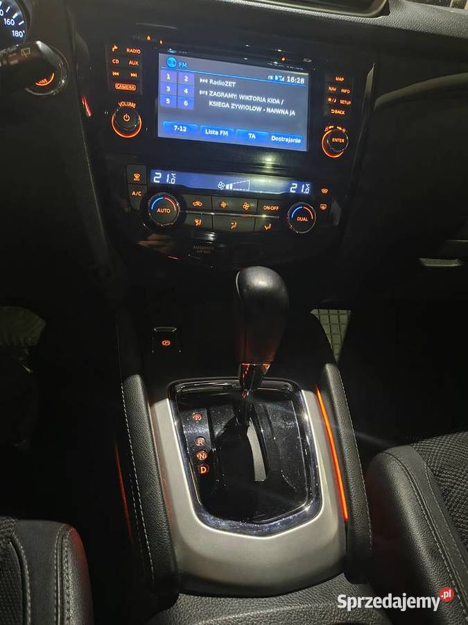 Nissan Qashqai 2014 16D automat salon krajowy Błonie sprzedam