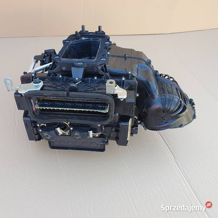 VOLVO FH4 ANGLIK NAGRZEWNICA KOMPLETNA Ogrzewanie, wentylacja i klimatyzacja